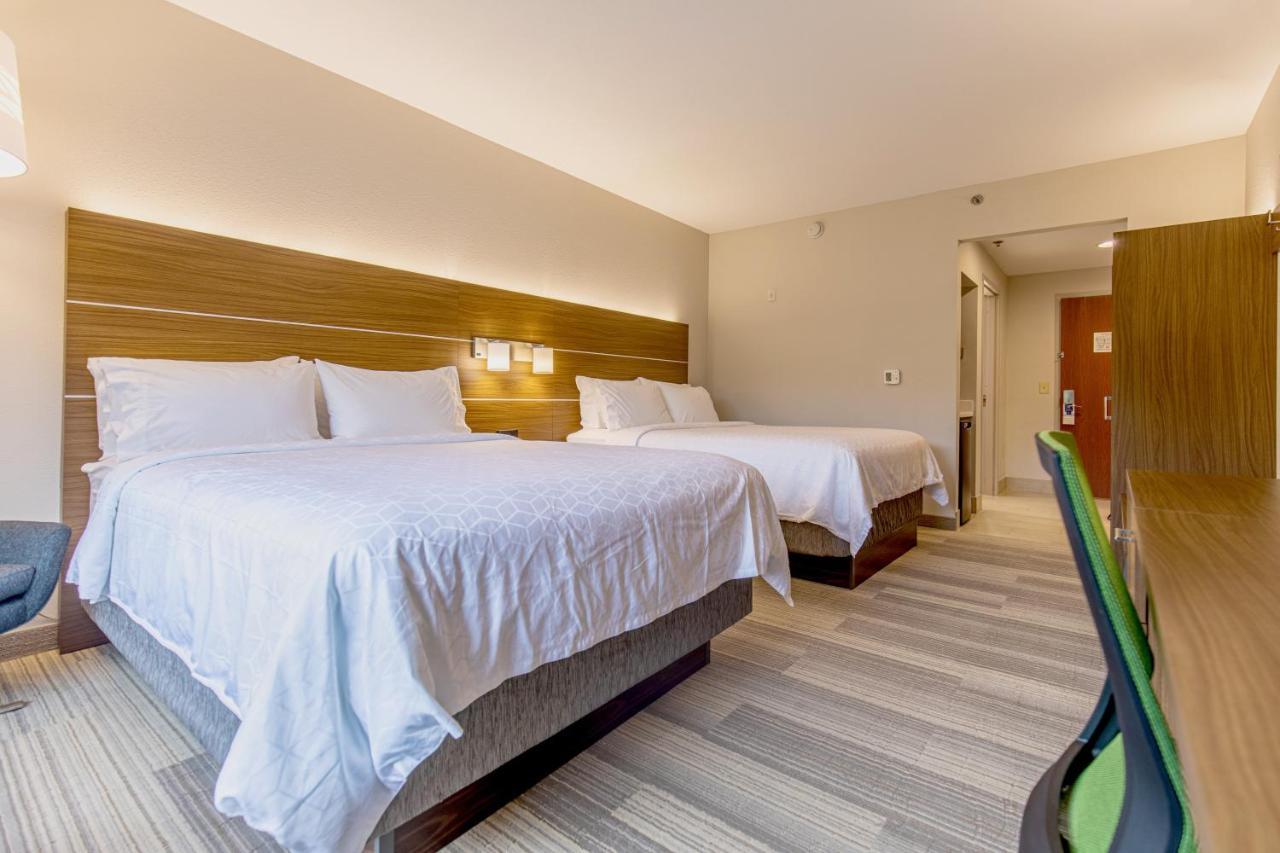 Express Johnson By Ihg Hotel