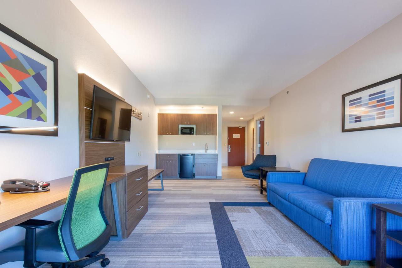 Express Johnson By Ihg Hotel